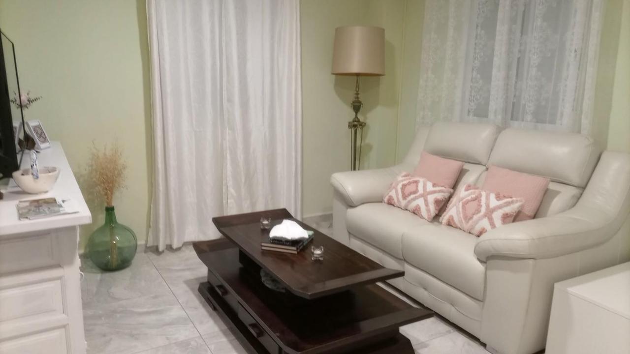 Apartamento Bella Vista โคอิน ภายนอก รูปภาพ